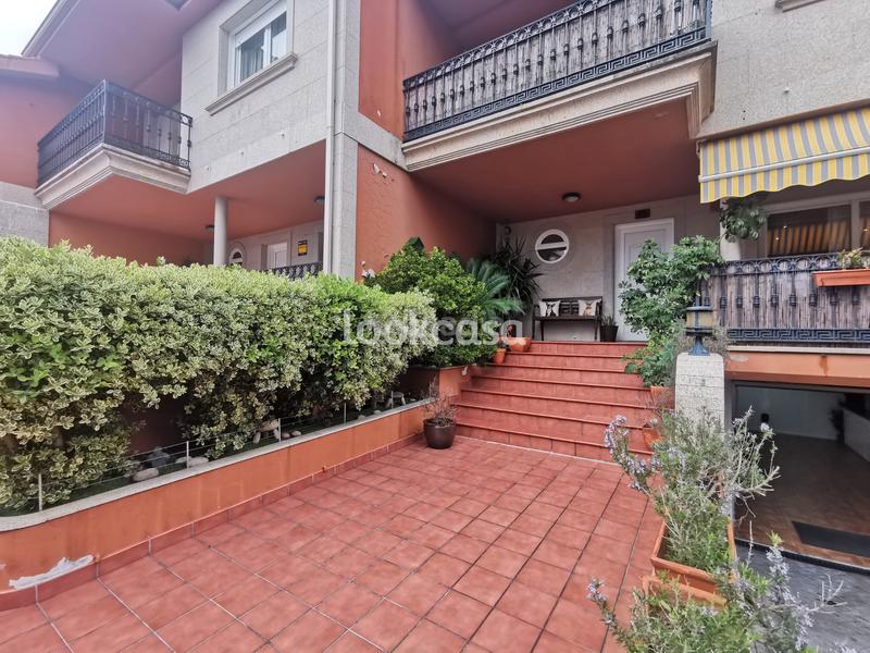Foto 0d1a7e17-d5ea-4568-9de5-acfd37c4d75a. Casa adossada amb calefacció aparcament piscina a Sanxenxo