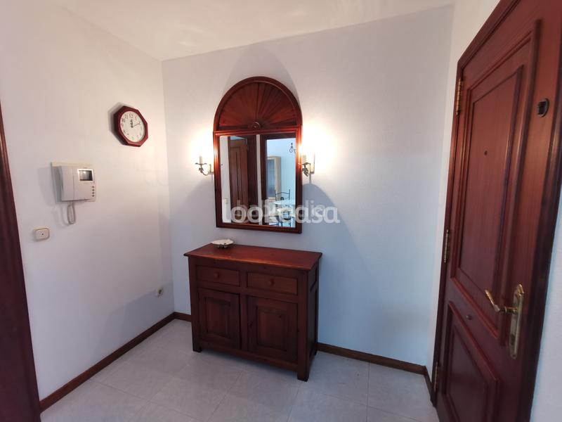 Foto d0d9ffdd-5251-4070-b634-b349021ea32d. Àtic amb aparcament a Sanxenxo pueblo Sanxenxo
