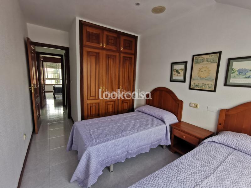 Foto daa27643-9b4a-4e35-bd05-1a4f20664659. Àtic amb aparcament a Sanxenxo pueblo Sanxenxo
