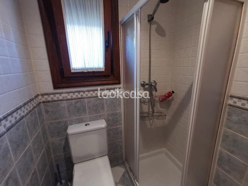 Foto fe025946-69c7-4d1b-87f5-c58e36b85eef. Chalet -Dorrón. chalet independiente con jardín, barbacoa y terrazas desde donde se divisa el mar. en Sanxenxo