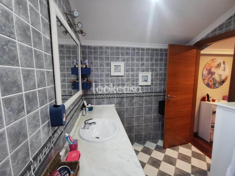 Foto ff1cbc06-81dc-429d-a75f-3097e1d73401. Chalet -Dorrón. chalet independiente con jardín, barbacoa y terrazas desde donde se divisa el mar. en Sanxenxo
