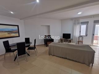Pis  Rua carlos casas. Sanxenxo. piso de 3 dormitorios reformado y céntrico a 50m. de l