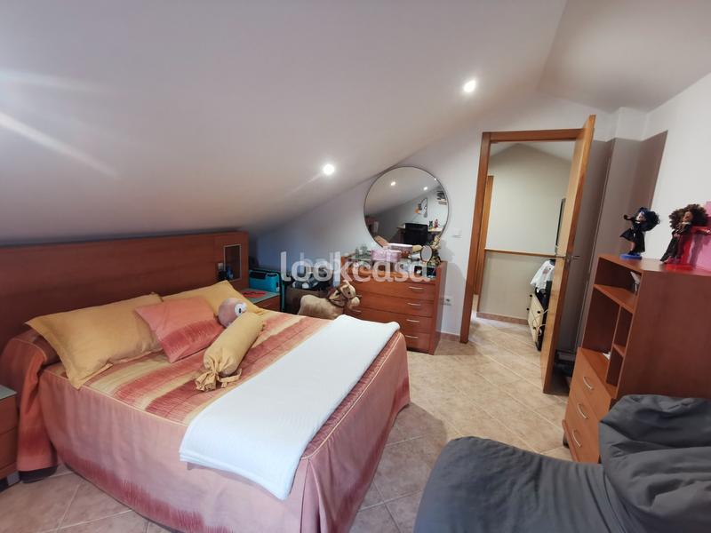 Foto 2becf319-d803-4569-88bf-cb0b6839c9dd. Xalet amb xemeneia calefacció aparcament a Dorrón Sanxenxo