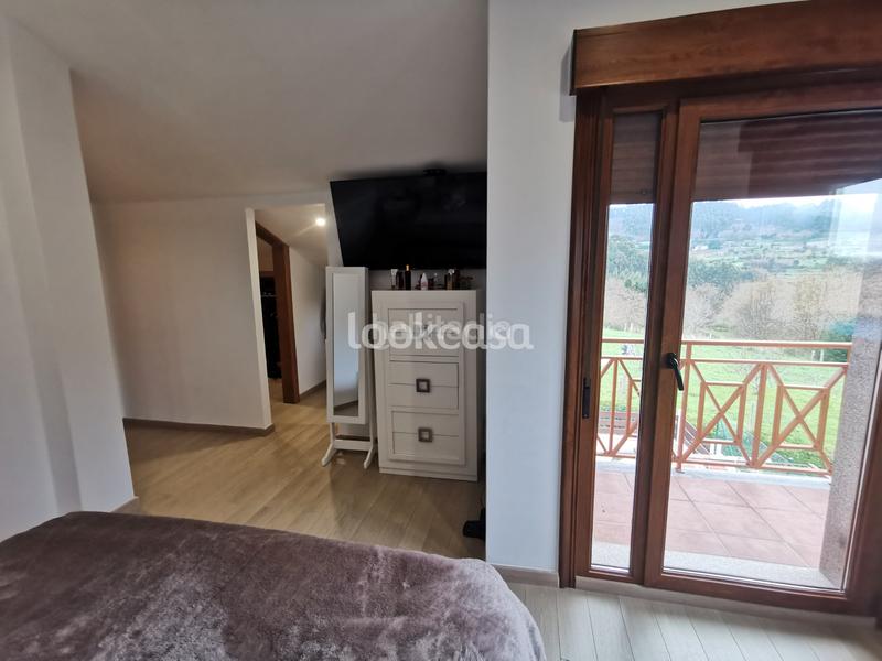 Foto 5bf0b531-ae0f-4aff-a4be-955d56c5df46. Xalet amb xemeneia calefacció aparcament a Dorrón Sanxenxo