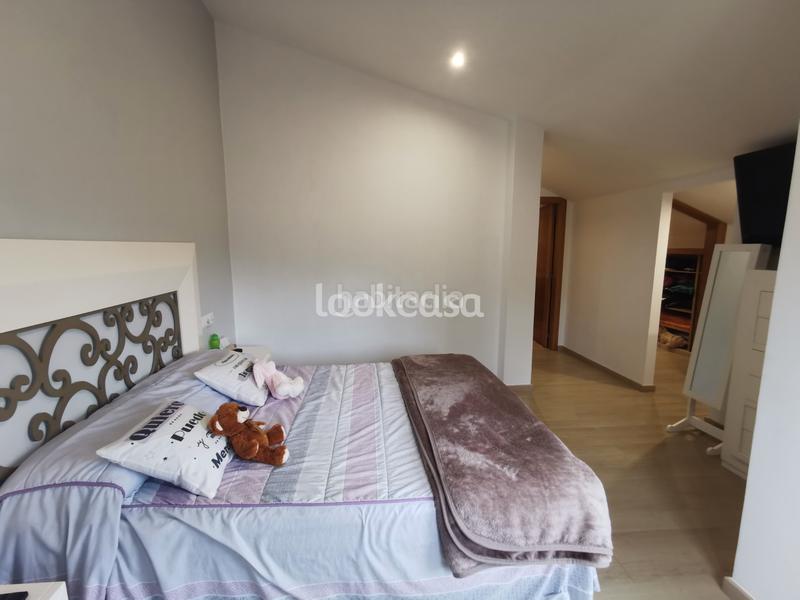 Foto 6adcc428-cbcf-405f-962f-c28a87b4ffca. Xalet amb xemeneia calefacció aparcament a Dorrón Sanxenxo