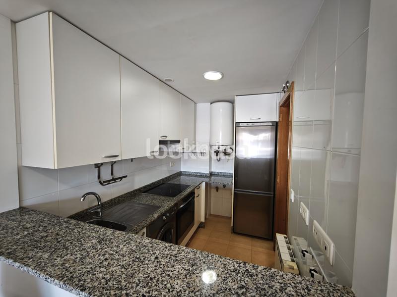 Foto e049337a-bbe0-4cda-8bc5-b3ee67e0c089. Appartamento con riscaldamento parcheggio in Sanxenxo pueblo Sanxenxo