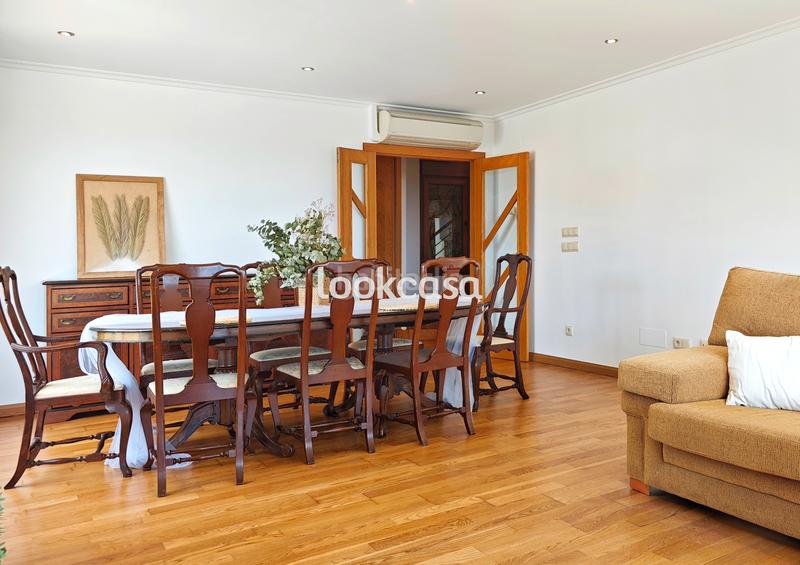 Foto 04dd05e9-dce6-4b92-8fb8-4c0a350f040a. Chalet - Noalla. chalet a 500 metros del mar y playas, con jardín y terrazas vistas mar. en Sanxenxo