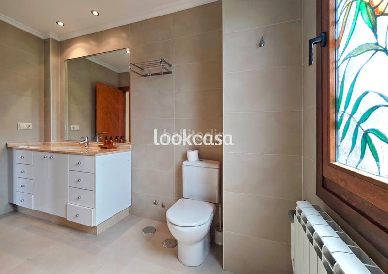 Foto 1199a3e8-c286-45ab-8b2d-e99fb6b2ddf9. Chalet - Noalla. chalet a 500 metros del mar y playas, con jardín y terrazas vistas mar. en Sanxenxo