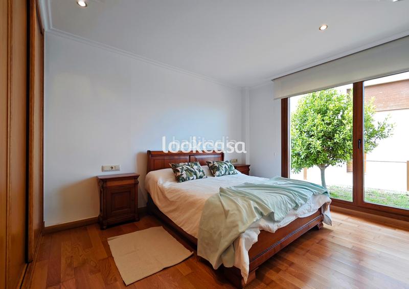 Foto 3c5697e8-7a7f-41fd-bf40-05d0a3092eae. Chalet - Noalla. chalet a 500 metros del mar y playas, con jardín y terrazas vistas mar. en Sanxenxo