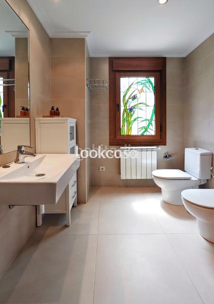 Foto 8f7a8f13-f0c6-4014-902c-c7195a7279a4. Chalet - Noalla. chalet a 500 metros del mar y playas, con jardín y terrazas vistas mar. en Sanxenxo