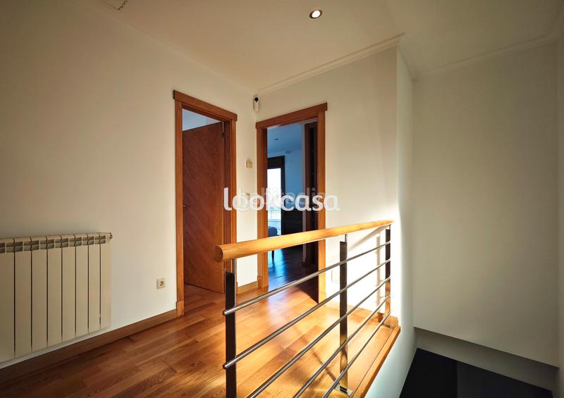 Foto b735f7e6-87e7-4bf5-bc6f-958c98d9c3dc. Chalet - Noalla. chalet a 500 metros del mar y playas, con jardín y terrazas vistas mar. en Sanxenxo