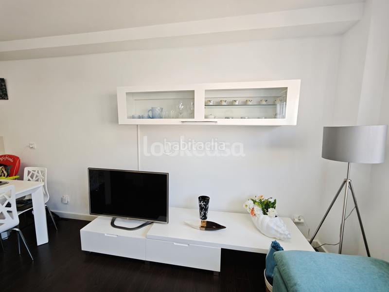 Foto 915a6634-0752-4102-b495-f91cfd32bc4f. Flat with heating pool in Sanxenxo pueblo Sanxenxo