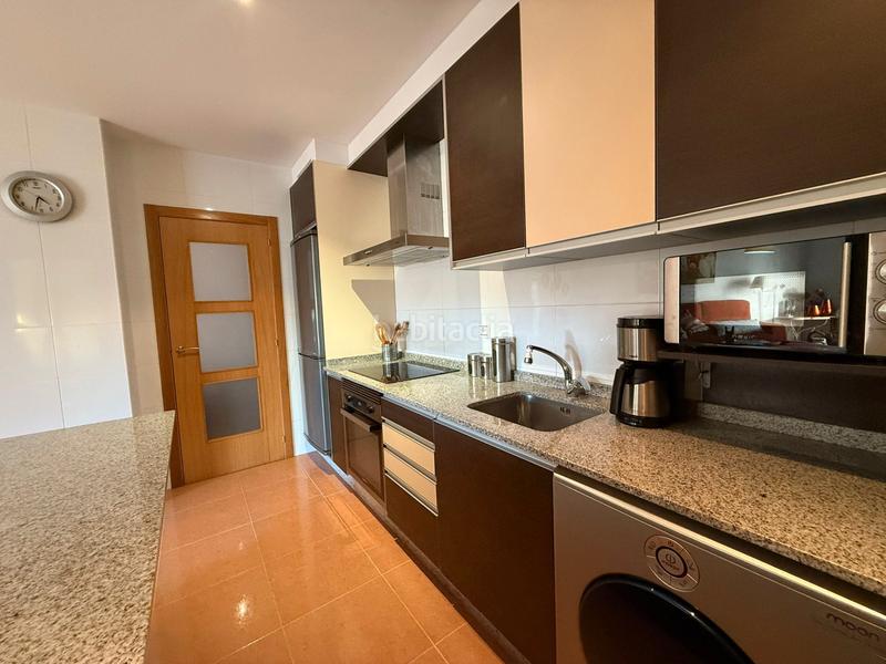 Foto 06be4f0f-a3d6-4a44-80a6-5a9bd11abb44. Ground floor with parking in Poio