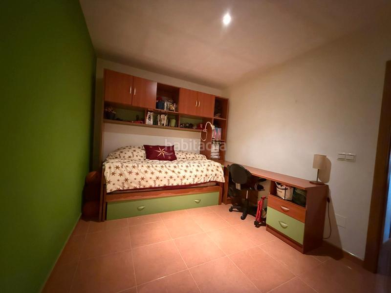 Foto da9b6e39-3cb5-41d3-9679-09785ebc43ea. Ground floor with parking in Poio
