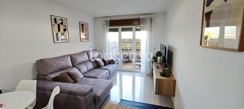 Foto b8115990-b1e4-4585-adf2-d67c64cab2fa. Appartement mit parking pool in Noalla Sanxenxo