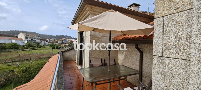 Foto 043b6dcd-ce4f-4a3e-8122-9f9c40f2f984. Àtic amb calefacció aparcament a Vilalonga Sanxenxo