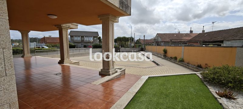 Foto 285e3e5f-b09b-47bb-9954-84d41031aaa3. Àtic amb calefacció aparcament a Vilalonga Sanxenxo