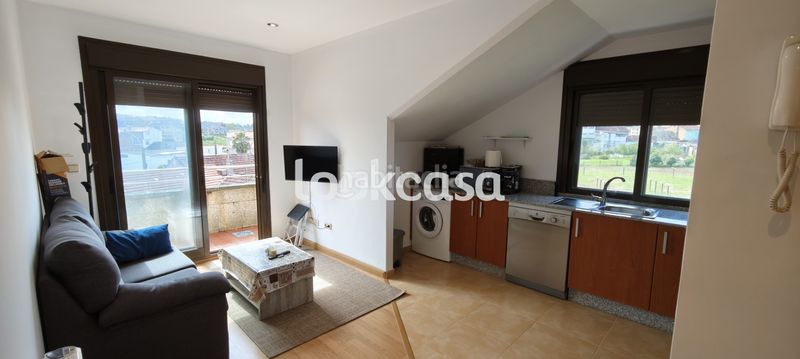 Foto 5dc5d374-4fac-4c33-8687-5689df372ec8. Àtic amb calefacció aparcament a Vilalonga Sanxenxo