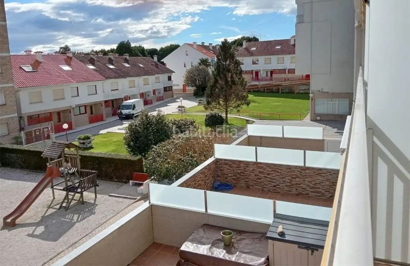 Foto 2aa9421e-aa08-4312-9cfc-e4f528f64ccd. Pis amb aparcament piscina a Sanxenxo pueblo Sanxenxo