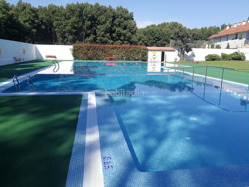 Foto 9261a28a-66c6-4875-9483-185dc3917d2f. Pis amb aparcament piscina a Sanxenxo pueblo Sanxenxo