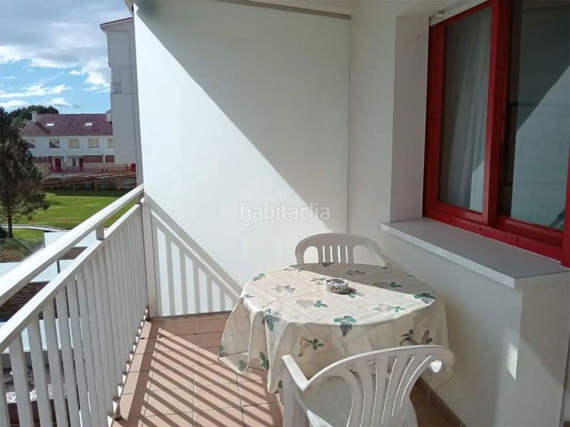 Foto e9f9eb23-4249-40f5-bb47-a8590487b3f3. Pis amb aparcament piscina a Sanxenxo pueblo Sanxenxo