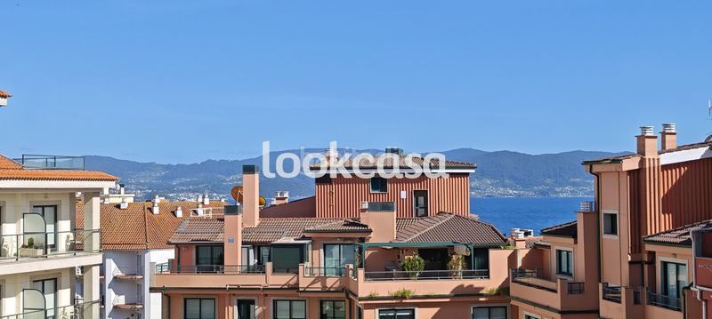 Foto c77bcef5-117f-4bbd-b30d-2c97ed570dbf. Àtic amb calefacció aparcament a Sanxenxo pueblo Sanxenxo