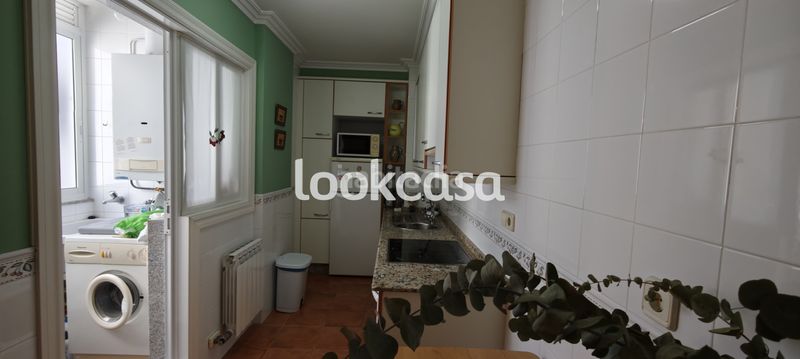 Foto f0cf6080-0c98-444c-96a2-da204e5a1715. Àtic amb calefacció aparcament a Sanxenxo pueblo Sanxenxo