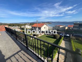 Casa  Lugar montalvo 1. Sanxenxo- montalvo. amplia casa con terrazas, jardín, barbacoa y