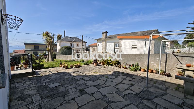 Foto 723292e5-b0fe-4ee5-a0cb-e404d8b7b5f3. Casa amb xemeneia calefacció aparcament a Arra Sanxenxo