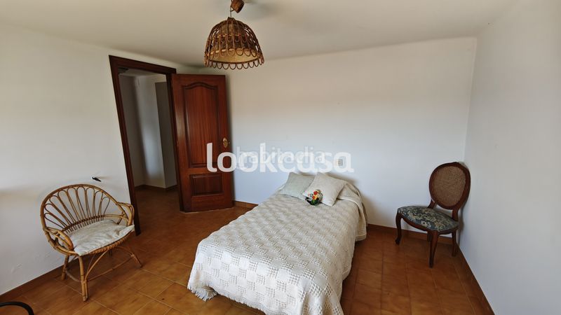 Foto ad095ff5-179b-4a74-83e0-e1142a1b5e0f. Casa amb xemeneia calefacció aparcament a Arra Sanxenxo
