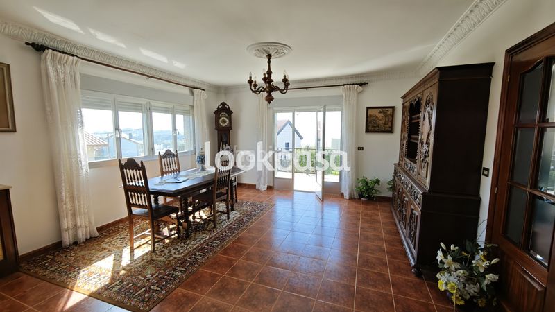 Foto b994cb28-292d-4595-a2e1-84b50c8a4cf2. Casa amb xemeneia calefacció aparcament a Arra Sanxenxo