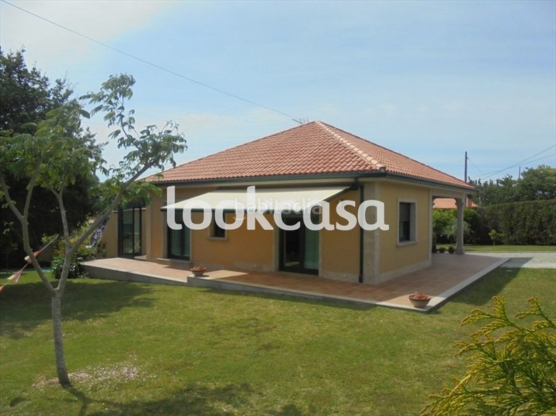 Foto 5d827085-d725-4c75-9d26-99140effce9b. Casa amb aparcament a Adina - Portonovo Sanxenxo