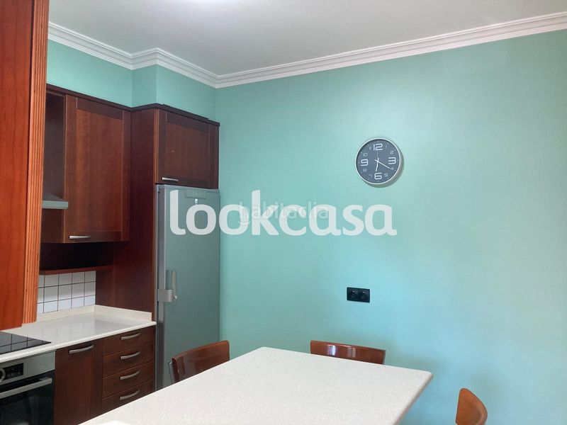 Foto c8f4a00e-1a1d-4cda-a9c5-e2d00d6f7480. Casa amb aparcament a Adina - Portonovo Sanxenxo