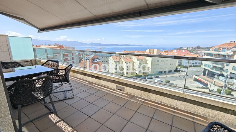 Foto b40b792f-02a6-456b-960f-326b2b97f7e5. Àtic amb calefacció aparcament a Sanxenxo pueblo Sanxenxo