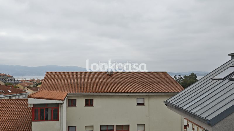 Foto def96c8f-af5a-420b-96f2-a131f05e2881. Àtic amb calefacció aparcament a Sanxenxo pueblo Sanxenxo