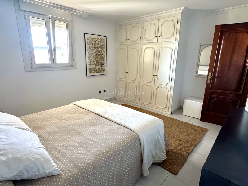 Foto 05eafb59-b64a-4737-a4c0-b8d6063b79aa. Casa amb calefacció aparcament a Noalla Sanxenxo