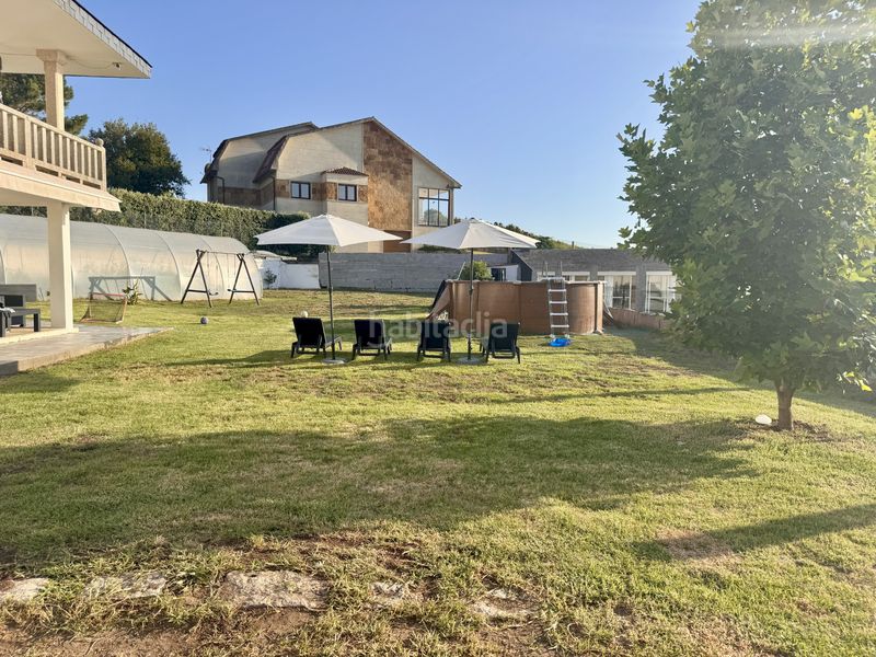 Foto 477f0b52-1b04-4536-b871-14330c615051. Casa amb calefacció aparcament a Noalla Sanxenxo