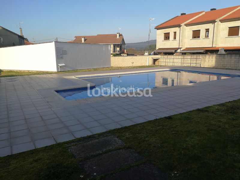 Foto 1907cbb3-1eb6-47d3-a393-4eb2d4deb6bb. Pis amb calefacció aparcament piscina a Adina - Portonovo Sanxenxo