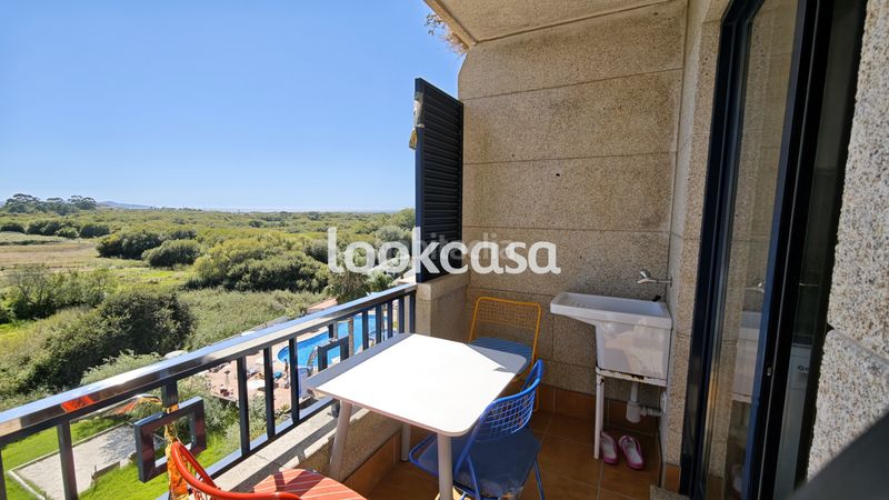 Foto ddcb14fb-ffa0-4715-89ee-5a4f6d1676ce. Pis amb calefacció aparcament piscina a Noalla Sanxenxo
