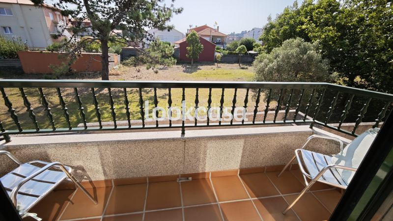 Foto 922d3175-5463-473d-b53e-6613f64a05e2. Pis amb calefacció aparcament piscina a Noalla Sanxenxo