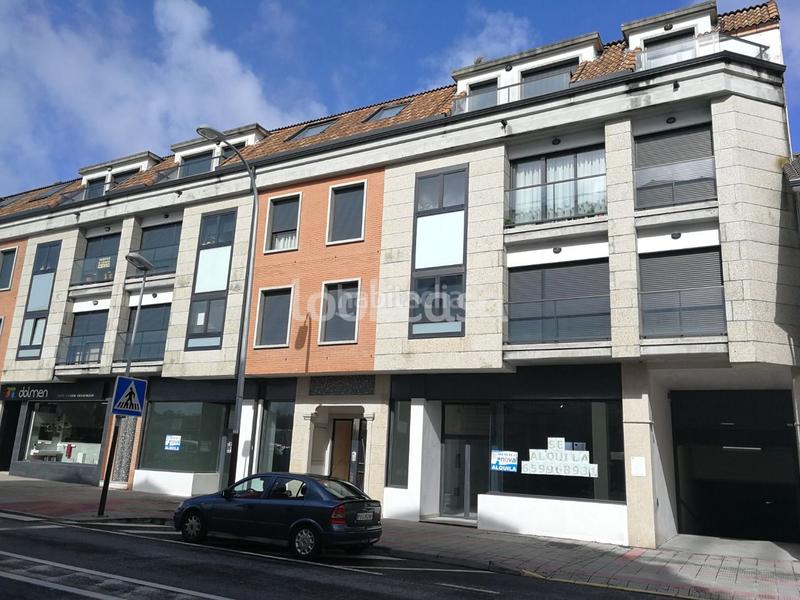 Foto 0d411efb-5977-4bcc-819f-2e5474eb8510. Aparcament cotxe a Meaño