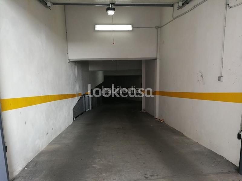 Foto 6dd676f6-9362-4a01-8ac5-2b2321a87438. Aparcament cotxe a Meaño