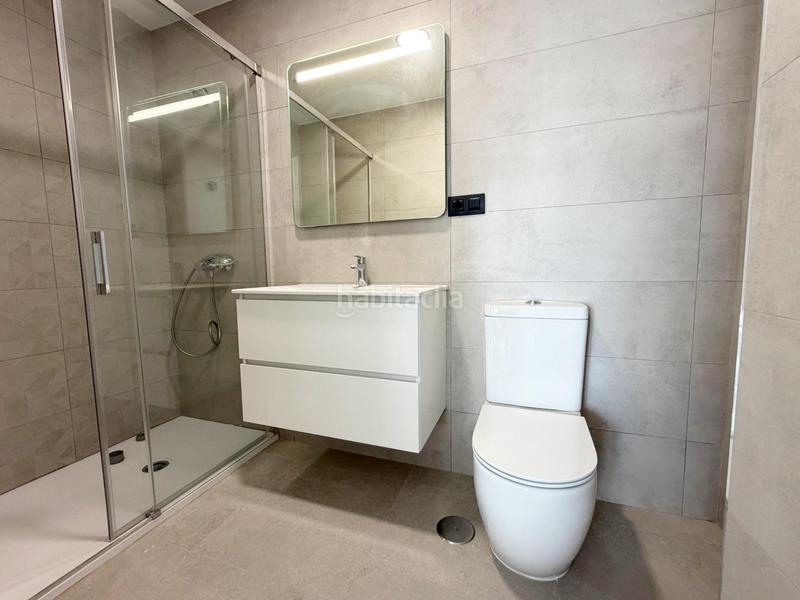 Foto 753eb47f-9dfb-444c-9150-99ac4e9f7f61. Attique dans calle bernardo de la torre 62 dans Santa Catalina - Canteras Palmas de Gran Canaria (Las)