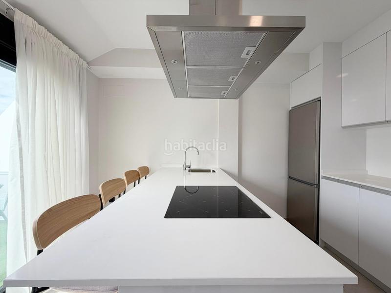 Foto 99ede06b-fb97-406e-a00c-bed303d54925. Attique dans calle bernardo de la torre 62 dans Santa Catalina - Canteras Palmas de Gran Canaria (Las)