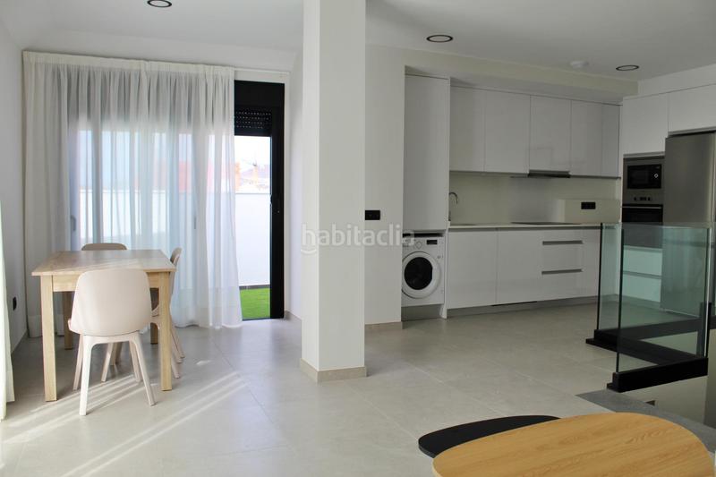 Foto 24f2d8d6-5ce1-4b25-809b-2100953161c5. Attique dans calle bernardo de la torre 62 dans Santa Catalina - Canteras Palmas de Gran Canaria (Las)