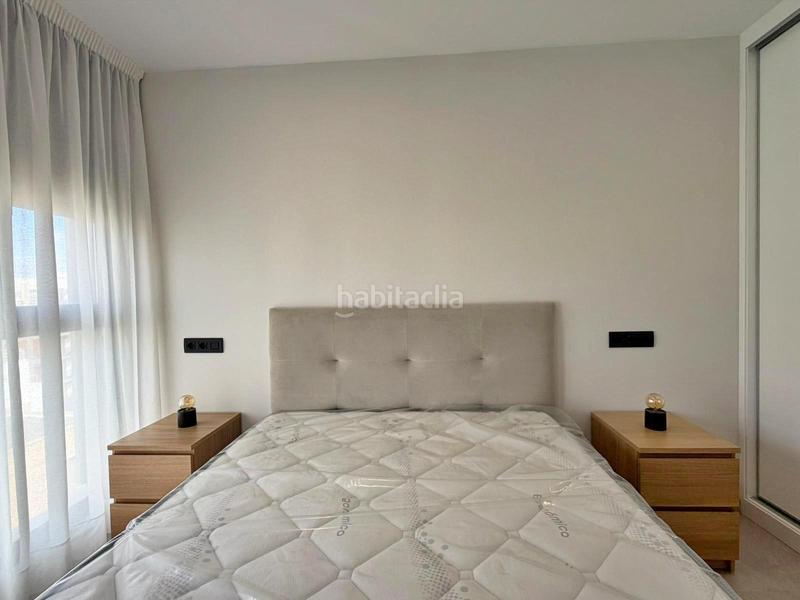 Foto 6493fc99-7262-42fb-a41d-da3bf997d5cc. Attique dans calle bernardo de la torre 62 dans Santa Catalina - Canteras Palmas de Gran Canaria (Las)