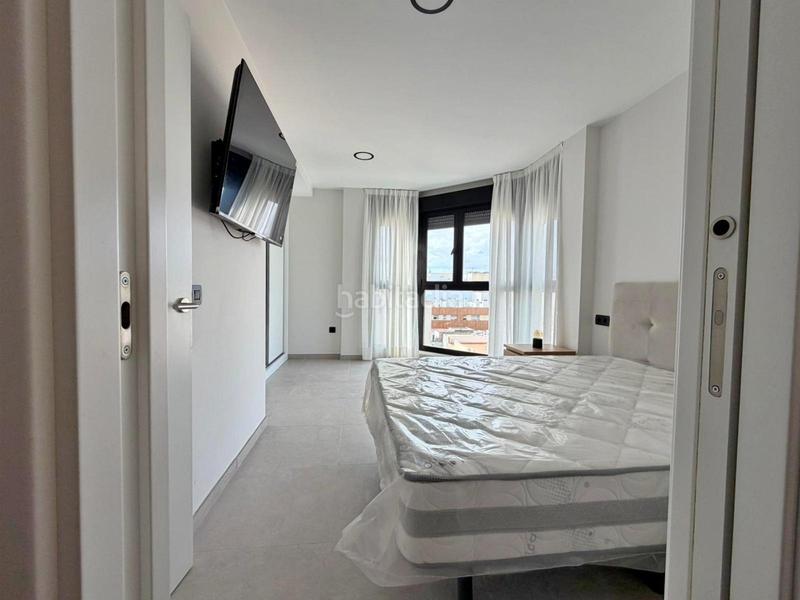 Foto 8fb98a3c-fe88-4e78-9e58-0a68920ce99e. Attique dans calle bernardo de la torre 62 dans Santa Catalina - Canteras Palmas de Gran Canaria (Las)