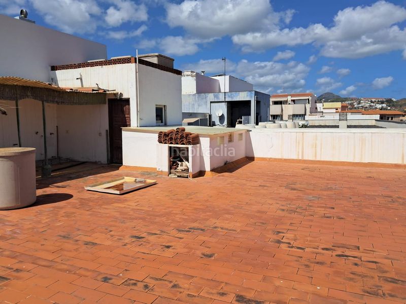 Foto 392adfd4-f2e4-4785-b1ff-0634b156583d. Edifici a San Gregorio Telde