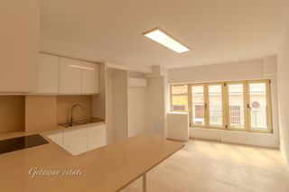 Flat in Calle calle ángel guimerà 68