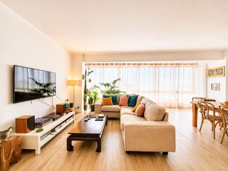 Lloguer Pis a Alcaravaneras. Vivienda luminosa con vistas al mar y plaza de garaje en mesa y